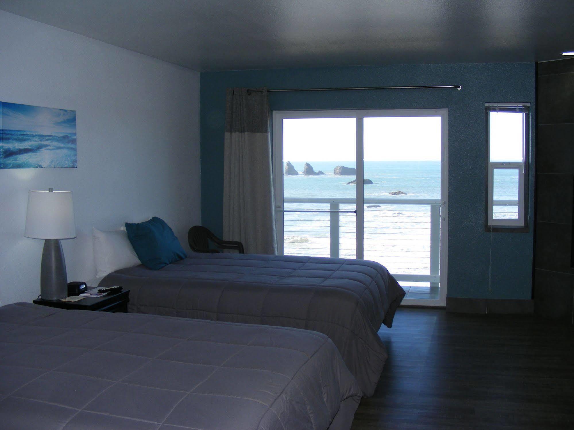 Sunset Oceanfront Lodging Бандон Екстер'єр фото
